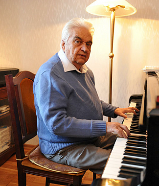 Yevgeny Krylatov piano sheet music